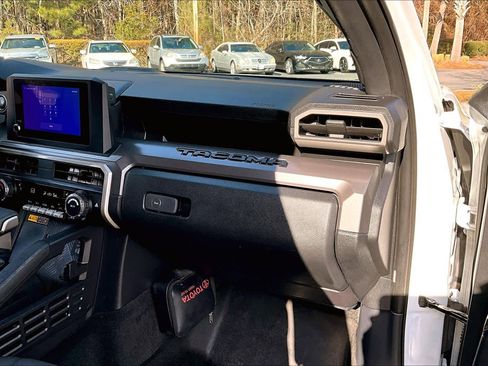 Used 2024 Toyota Tacoma SR5 image 18