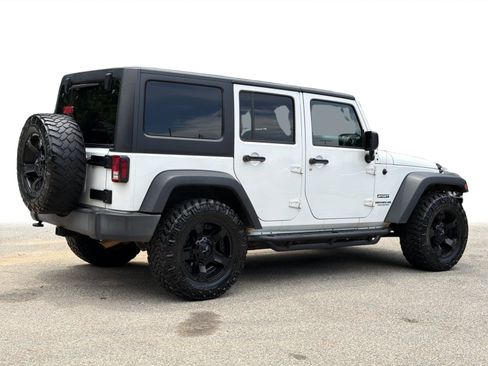 Used 2017 Jeep Wrangler Unlimited Sport w/ Quick Order Package 24S AWD/4WD image 19