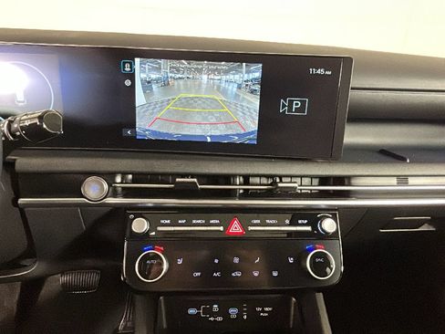 Certified 2025 Hyundai Tucson SEL AWD/4WD image 31