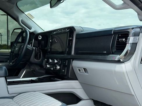 Used 2024 Ford F250 Limited w/ FX4 Off-Road Package image 19