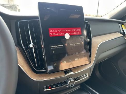 New 2026 Volvo XC60 B5 Plus w/ Climate Package image 16