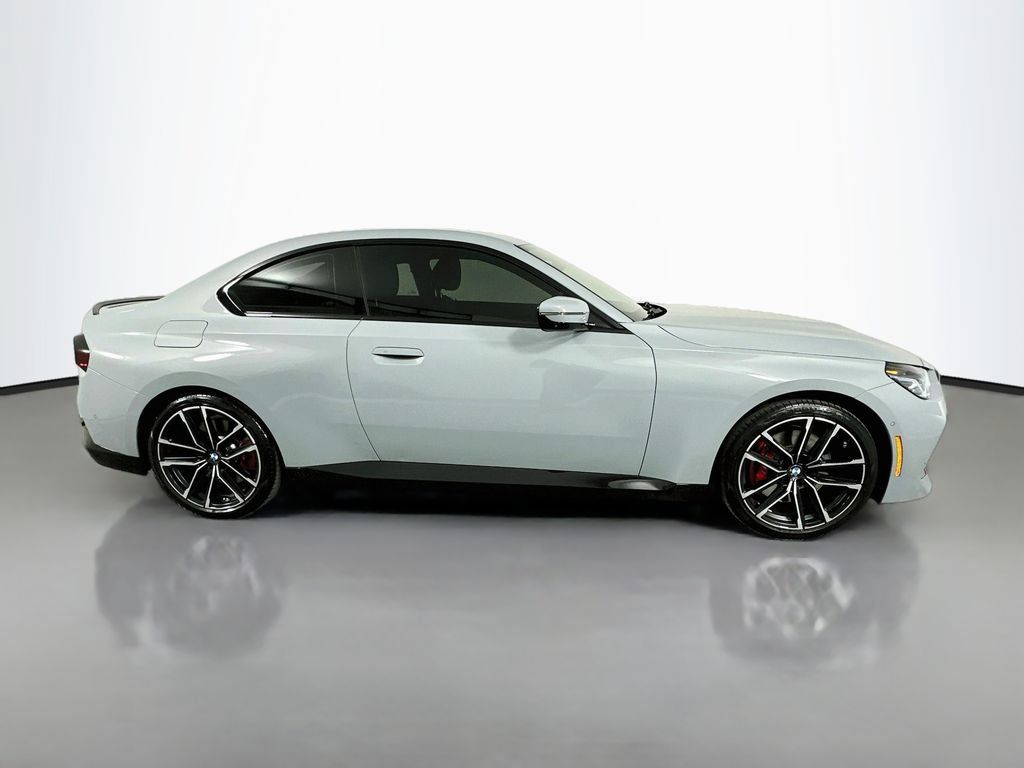 Certified 2024 BMW 230i xDrive Coupe w/ Premium Package AWD/4WD image 4