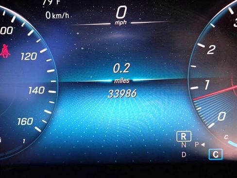 Used 2022 Mercedes-Benz GLC 300 4MATIC image 24