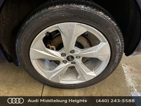 Used 2023 Audi Q5 2.0T Prestige w/ Prestige Package image 32
