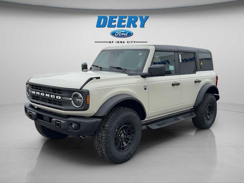 New 2026 Ford Bronco Big Bend w/ Black Diamond Package image 2