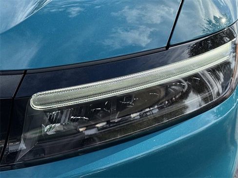 New 2026 Honda Prologue Touring image 9