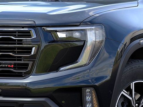 New 2026 GMC Acadia AT4 w/ Luxury Package AWD/4WD image 10