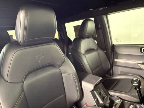 Used 2021 Ford Bronco Badlands image 58