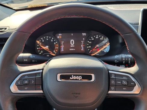 Used 2022 Jeep Compass Trailhawk image 25