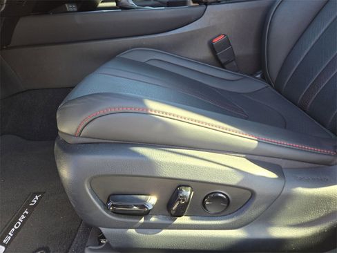 Used 2023 Lexus UX 250h F Sport image 25