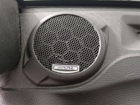 Used 2017 Jeep Wrangler Unlimited Sahara image 20