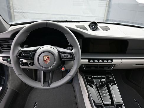 New 2026 Porsche 911 Carrera 4S AWD/4WD image 18