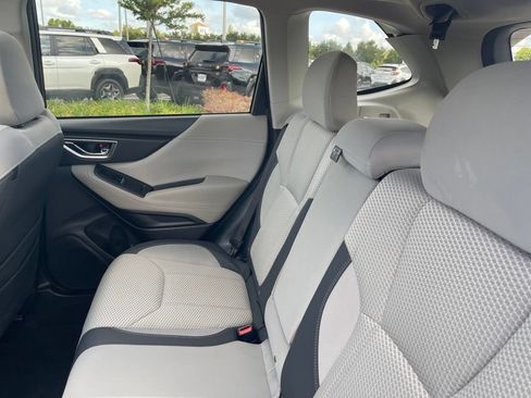 Used 2019 Subaru Forester Premium AWD/4WD image 23