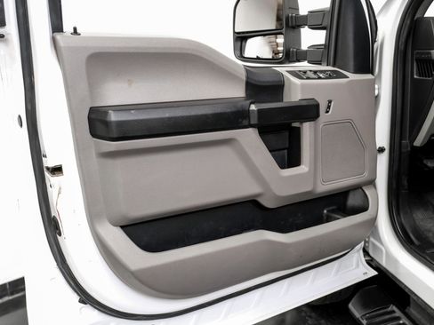 Used 2021 Ford F350 XL w/ Power Equipment Group image 36