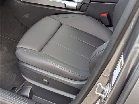 New 2026 Mercedes-Benz GLB 250 GLB 250 image 4