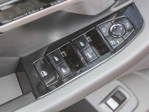 New 2026 BMW 530i w/ M Sport Package image 29