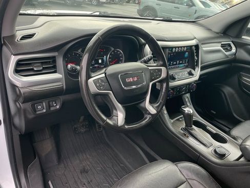 Used 2019 GMC Acadia SLT image 11