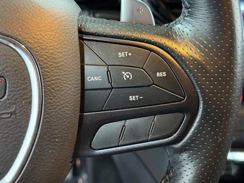 Used 2023 Dodge Durango GT image 30