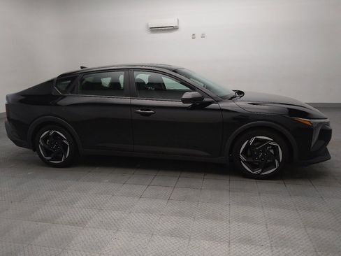Used 2025 Kia K4 EX FWD image 11