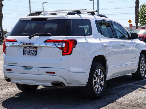 Used 2020 GMC Acadia SLT w/ Driver Alert Package II FWD image 7