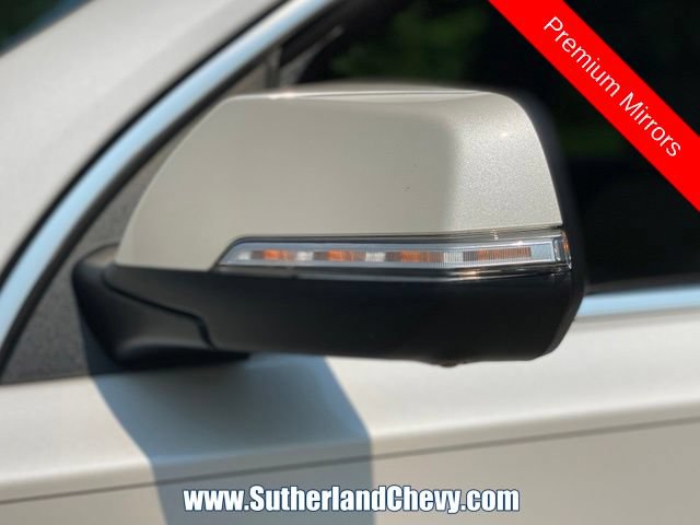 Used 2022 Chevrolet Traverse Premier AWD/4WD image 11