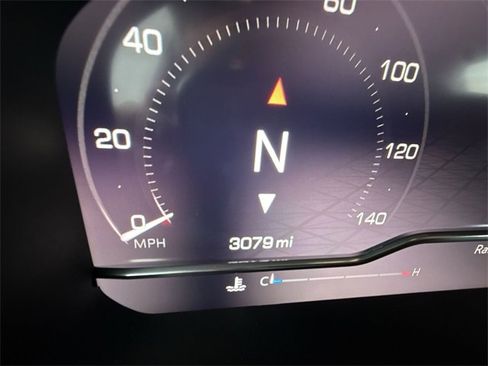 Used 2025 GMC Sierra 2500 Denali w/ Denali Reserve Package image 12