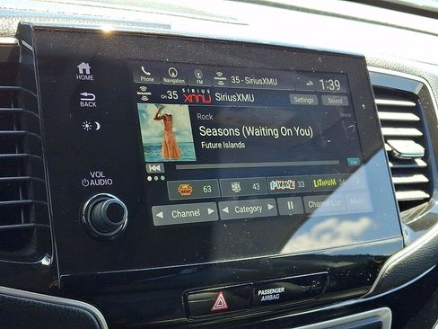 Used 2021 Honda Pilot Touring image 21