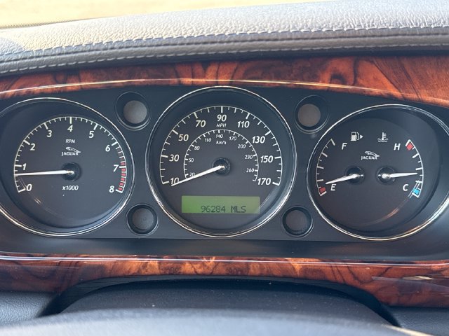 Used 2009 Jaguar XJ8 RWD image 23