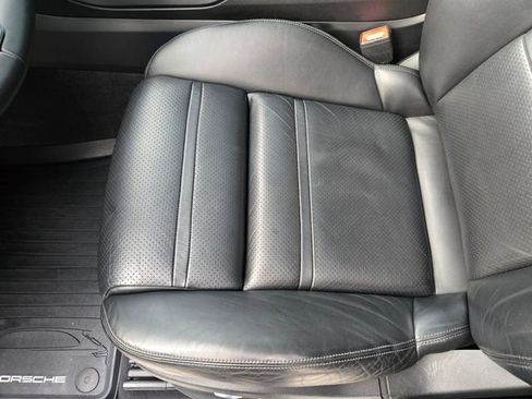 Used 2019 Porsche Cayenne image 13