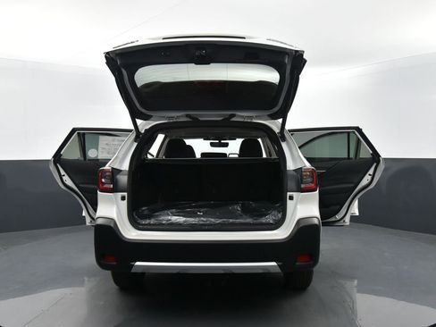 Certified 2023 Subaru Outback Limited image 37