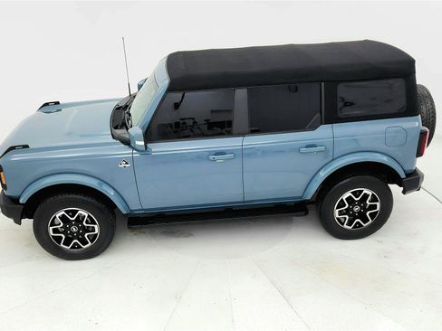 Used 2022 Ford Bronco Outer Banks image 14