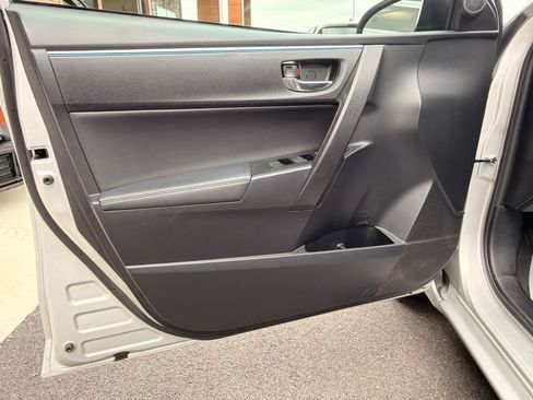 Used 2016 Toyota Corolla S FWD image 10
