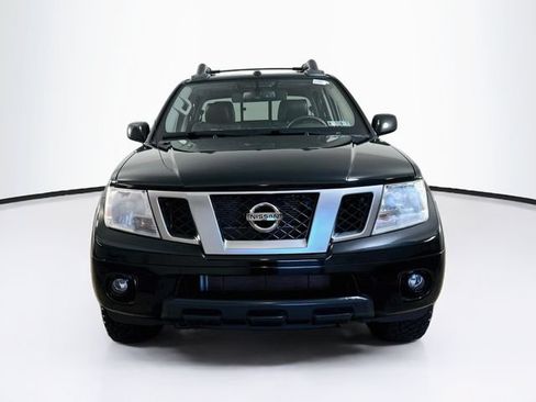 Used 2020 Nissan Frontier PRO-4X w/ Pro-4x Utility Package AWD/4WD image 2