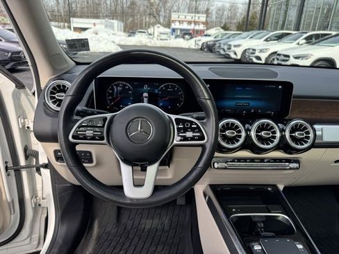 Certified 2021 Mercedes-Benz GLB 250 4MATIC image 13