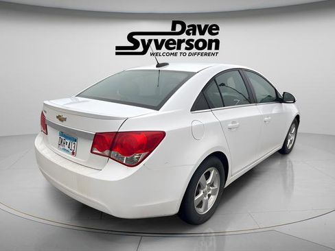 Used 2016 Chevrolet Cruze LT image 4