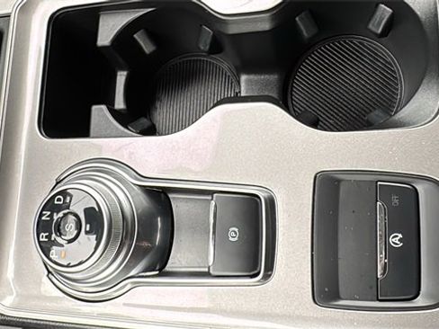 Certified 2024 Ford Edge SEL w/ Convenience Package image 25