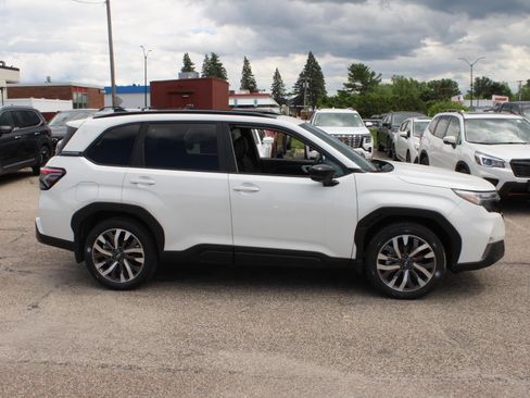 New 2026 Subaru Forester Touring AWD/4WD image 4
