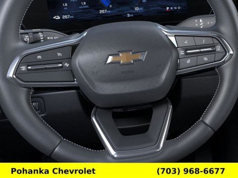 New 2026 Chevrolet Equinox EV LT image 19