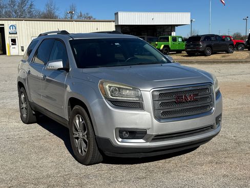 Used 2016 GMC Acadia SLT w/ Open Road Package image 2