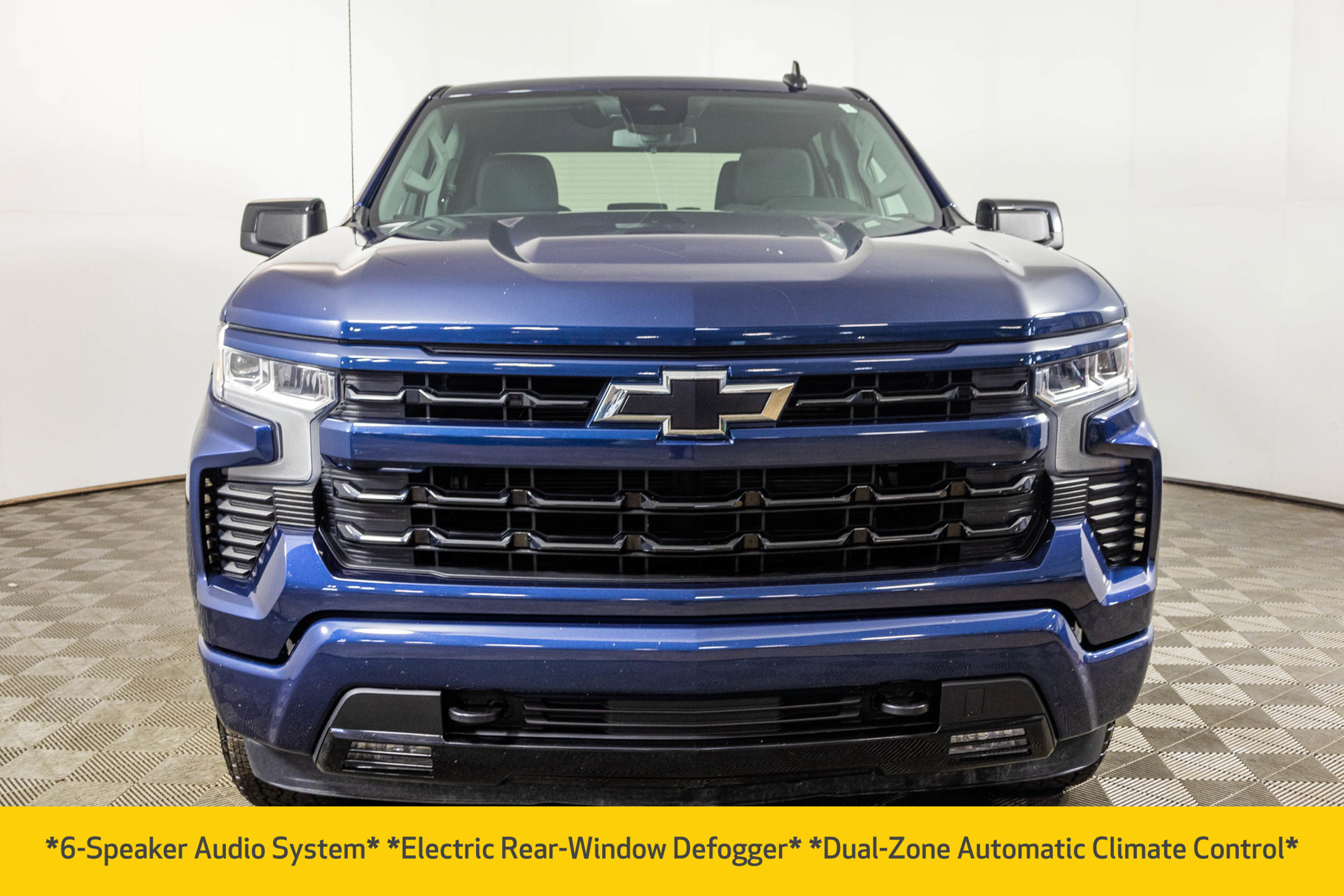 Used 2022 Chevrolet Silverado 1500 RST w/ Z71 Off-Road Package AWD/4WD image 19