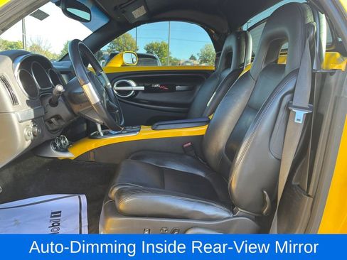 Used 2004 Chevrolet SSR w/ Preferred Equipment Group image 20