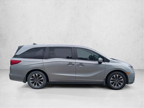Used 2022 Honda Odyssey EX-L image 4