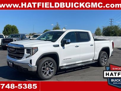 New 2026 GMC Sierra 1500 SLT w/ SLT Premium Package