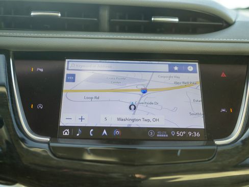 Used 2020 Cadillac XT6 Premium Luxury image 11