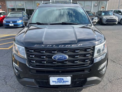 Used 2017 Ford Explorer Sport w/ Equipment Group 401A AWD/4WD image 5