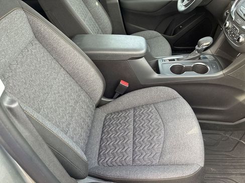 Used 2024 Chevrolet Equinox LT w/ LPO, Floor Liner Package image 21