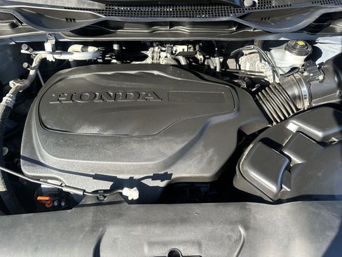 Used 2023 Honda Odyssey Sport image 18