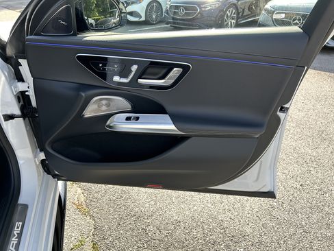 New 2026 Mercedes-Benz E 53 AMG e 4MATIC Wagon image 44