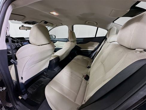 Used 2018 Subaru Impreza 2.0i image 4