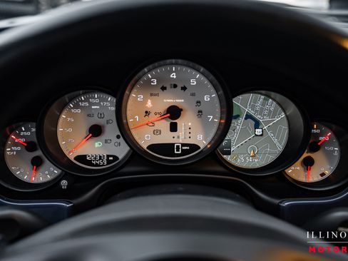 Used 2016 Porsche Panamera 4 Edition image 19